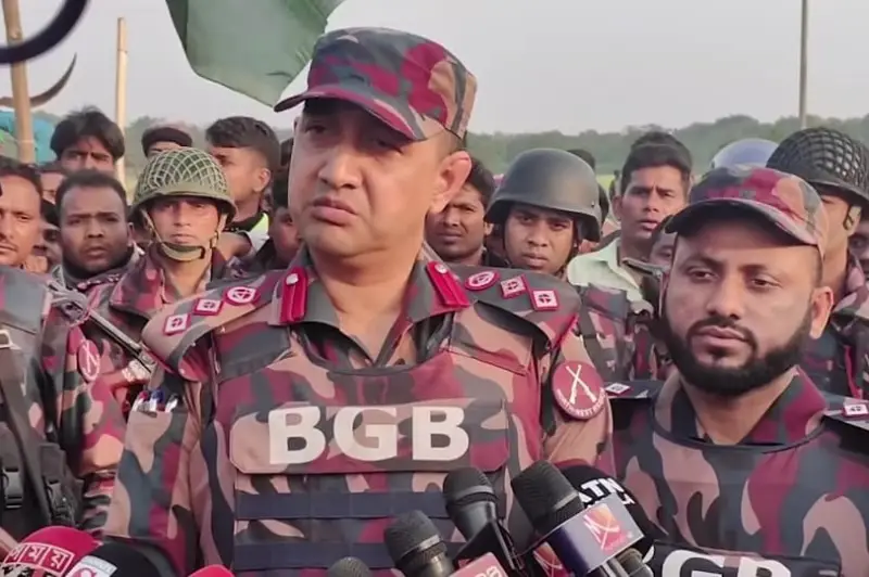 সীমান্তের এক সাহসী অফিসারের গল্প সীমান্তের এক সাহসী অফিসারের গল্প