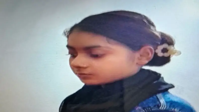 ফ্লাট বাসা থেকে নারীর ঝুলন্ত মরদেহ উদ্ধার ফ্লাট বাসা থেকে নারীর ঝুলন্ত মরদেহ উদ্ধার