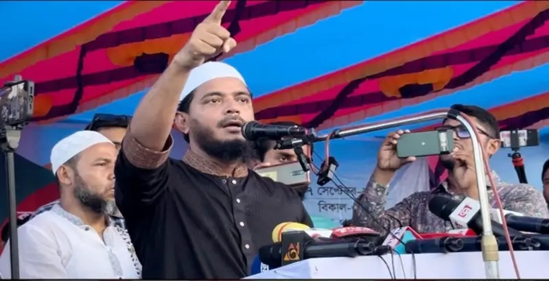 জামায়াতের বিরুদ্ধে বললেই শাহাবাগী! যা বললেন শফিকুল ইসলাম মাসুদ জামায়াতের বিরুদ্ধে বললেই শাহাবাগী! যা বললেন শফিকুল ইসলাম মাসুদ
