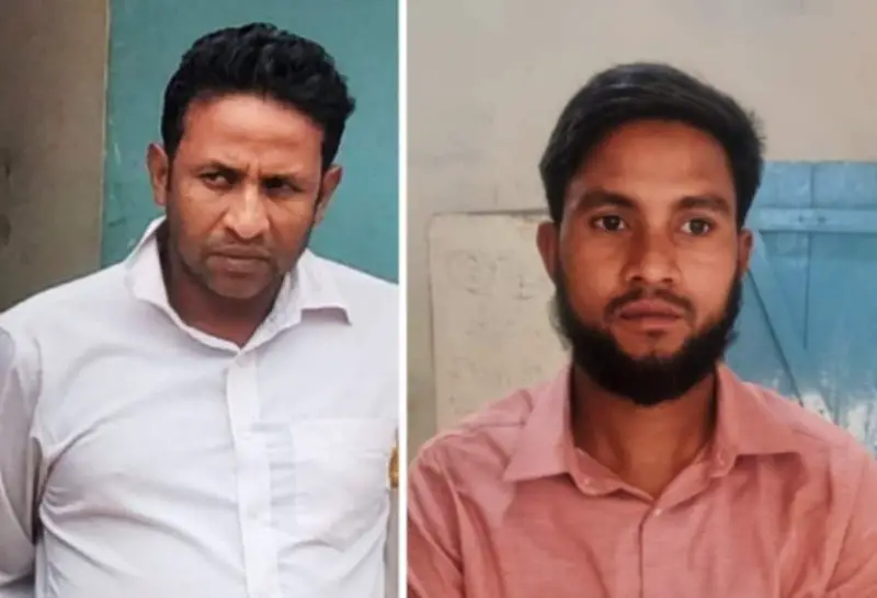 দুর্গাপুরে বিপুল পরিমান ভারতীয় ব্লেড জব্দ, আটক ২ দুর্গাপুরে বিপুল পরিমান ভারতীয় ব্লেড জব্দ, আটক ২