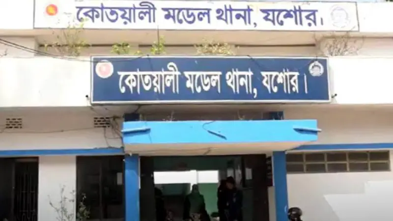 শয়তানের নিঃশ্বাস প্রয়োগে ইজিবাইক ছিনতাই শয়তানের নিঃশ্বাস প্রয়োগে ইজিবাইক ছিনতাই