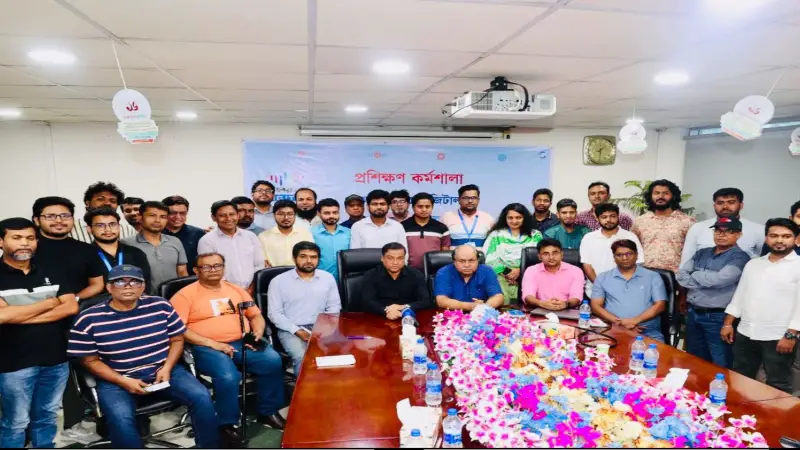 মোজো সাংবাদিকতার গতিপথ পাল্টে দিয়েছে : কাদের গনি চৌধুরী মোজো সাংবাদিকতার গতিপথ পাল্টে দিয়েছে : কাদের গনি চৌধুরী
