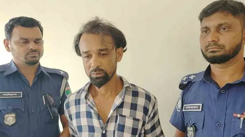 বাগেরহাটে ধর্ষণের মামলায় যুবক গ্রেপ্তার বাগেরহাটে ধর্ষণের মামলায় যুবক গ্রেপ্তার