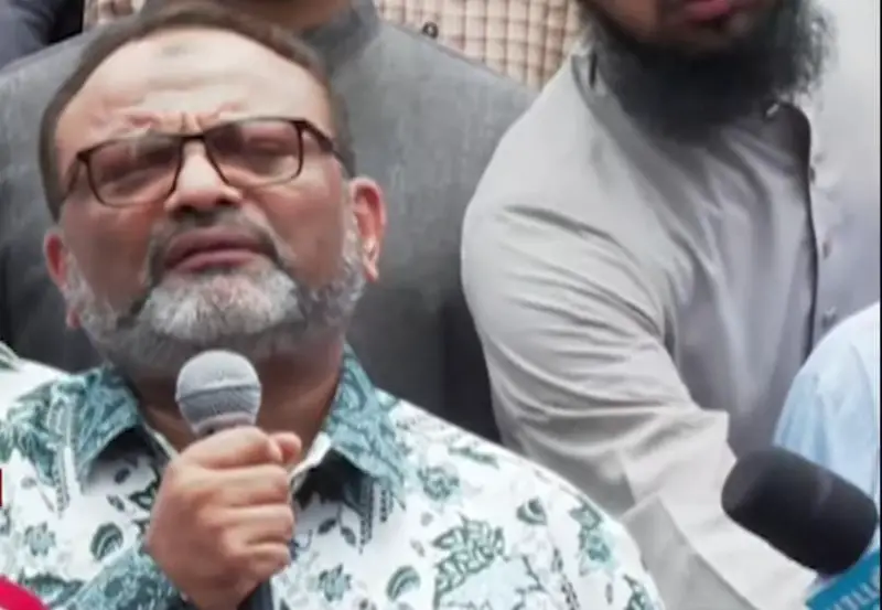 একটি স্বাধীন ও শক্তিশালী কমিটি তদন্ত চালাচ্ছে: সাম্য হত্যা নিয়ে ঢাবি ভিসি একটি স্বাধীন ও শক্তিশালী কমিটি তদন্ত চালাচ্ছে: সাম্য হত্যা নিয়ে ঢাবি ভিসি
