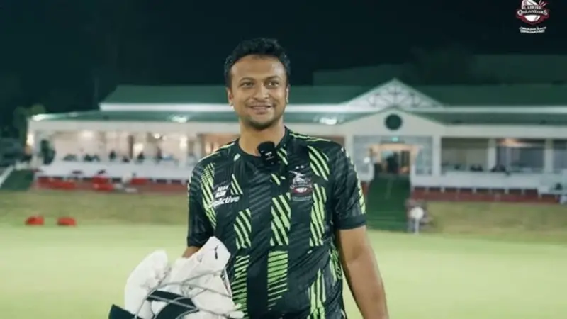 সাকিব কি ফিরলেন নাকি ফিরলেন না? সাকিব কি ফিরলেন নাকি ফিরলেন না?