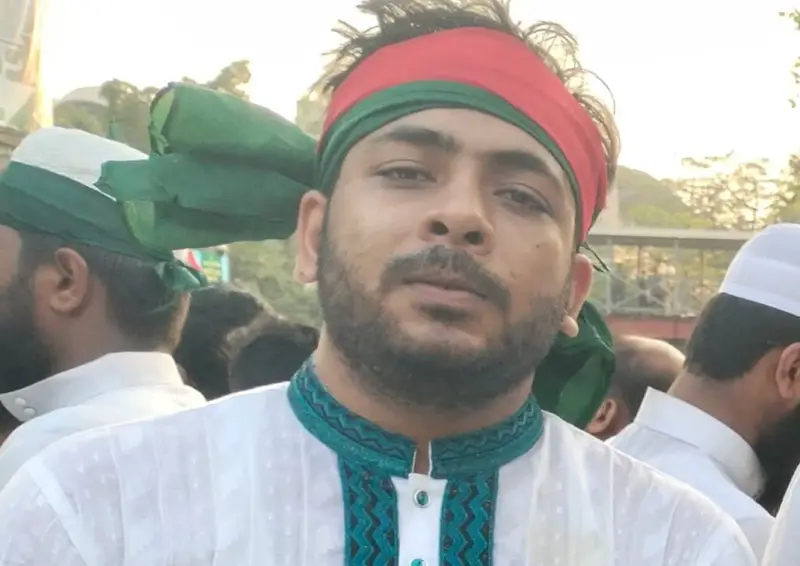 দলকানা নির্বাচন কমিশন পুনর্গঠন করতে হবে: সজীব হোসেন দলকানা নির্বাচন কমিশন পুনর্গঠন করতে হবে: সজীব হোসেন
