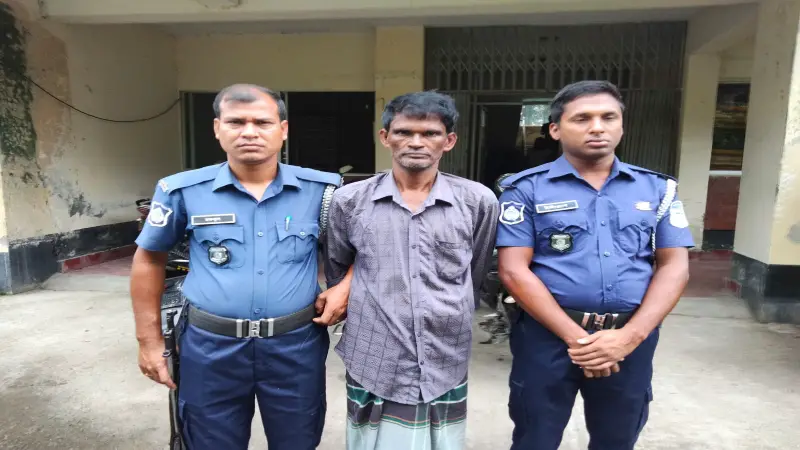 নেত্রকোনায় ইয়াবাসহ মাদ্রাসা শিক্ষক গ্রেফতার নেত্রকোনায় ইয়াবাসহ মাদ্রাসা শিক্ষক গ্রেফতার