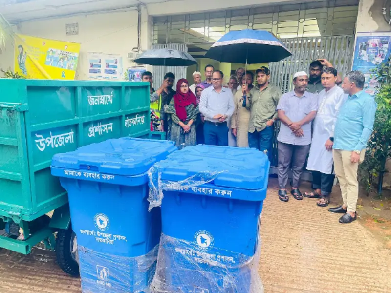 সাতকানিয়ায় পরিচ্ছন্ন বাজার ও ট্রাফিক নিয়ন্ত্রণ রাখতে উপজেলা প্রশাসন সাতকানিয়ায় পরিচ্ছন্ন বাজার ও ট্রাফিক নিয়ন্ত্রণ রাখতে উপজেলা প্রশাসন