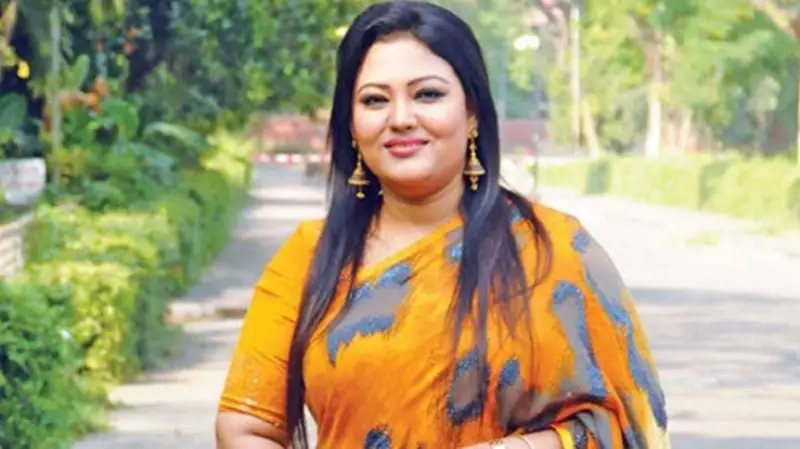 মমতাজের বাড়িতে সেনা অভিযানে ৯০০ কোটি টাকা উদ্ধার, যা বলছে ফ্যাক্টচেক! মমতাজের বাড়িতে সেনা অভিযানে ৯০০ কোটি টাকা উদ্ধার, যা বলছে ফ্যাক্টচেক!