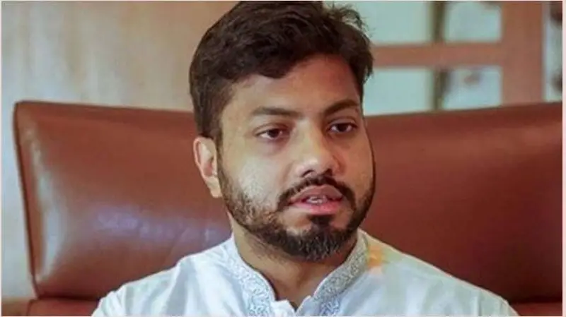 ‘এ শহরের জনগণ নিজেরাই নেতা বেছে নেয়’ :ইশরাক হোসেন ‘এ শহরের জনগণ নিজেরাই নেতা বেছে নেয়’ :ইশরাক হোসেন