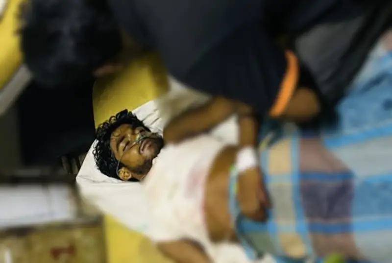 নোয়াখালীতে পল্লী চিকিৎসকের ছুরিকাঘাতে কলেজ শিক্ষার্থী আহত নোয়াখালীতে পল্লী চিকিৎসকের ছুরিকাঘাতে কলেজ শিক্ষার্থী আহত