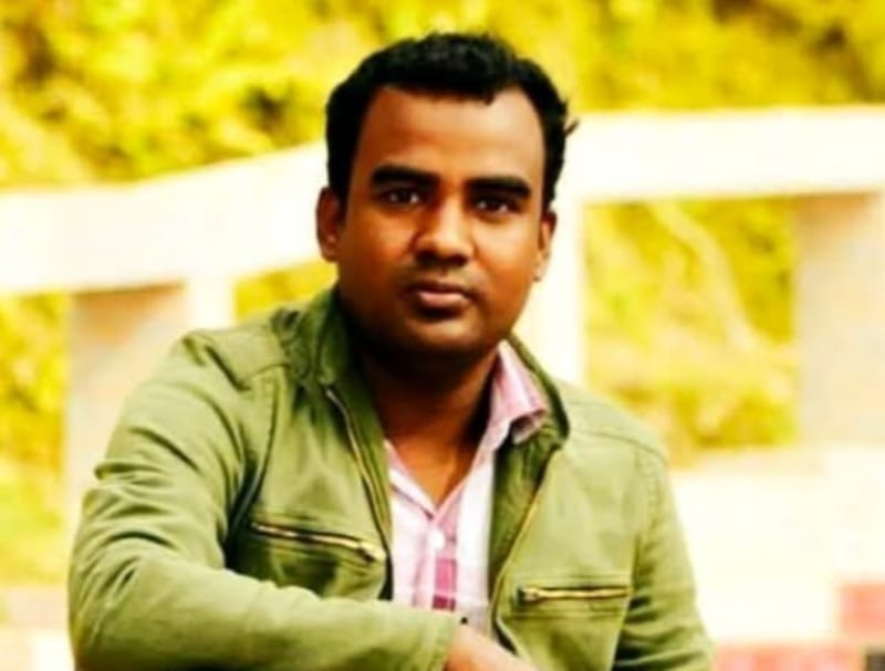 কর্মস্থলের পথেই মৃত্যু: চকরিয়ায় বাস চাপায় এনজিও কর্মকর্তা নিহত কর্মস্থলের পথেই মৃত্যু: চকরিয়ায় বাস চাপায় এনজিও কর্মকর্তা নিহত