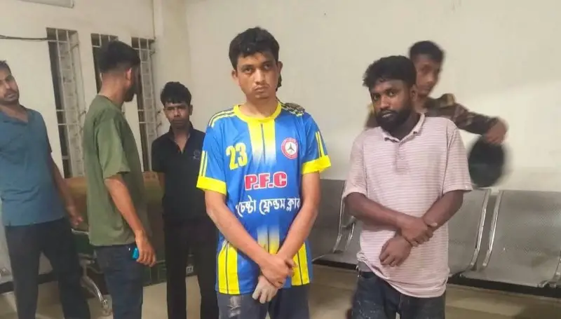 গোবিন্দগঞ্জে যৌথবাহিনী ও পুলিশের পৃথক অভিযানে হ্যাকিং সরঞ্জাম ও মাদকসহ গ্রেফতার ৬