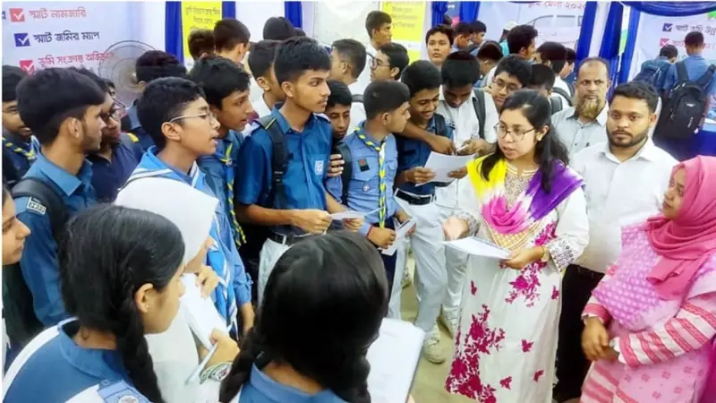 ভূমি ব্যবস্থাপনায় নতুন দিগন্ত, কুমিল্লায় এসিল্যান্ডের ব্যতিক্রমী উদ্যোগ ভূমি ব্যবস্থাপনায় নতুন দিগন্ত, কুমিল্লায় এসিল্যান্ডের ব্যতিক্রমী উদ্যোগ