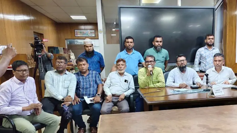 নতুন কর্মসূচি ঘোষণা সচিবালয়ে কর্মচারীদের