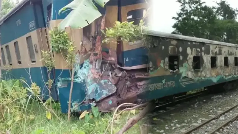বছর পেরোলেও চালু হয়নি -টাঙ্গাইল কমিউটার ট্রেন! বছর পেরোলেও চালু হয়নি -টাঙ্গাইল কমিউটার ট্রেন!