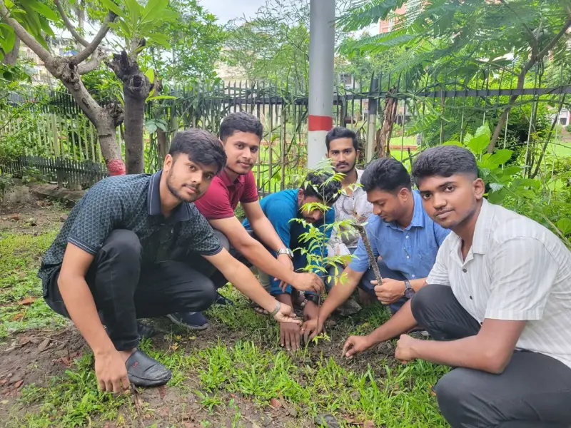 ঢাকা কলেজ ছাত্রদলের নিম বৃক্ষরোপণ কর্মসূচি ঢাকা কলেজ ছাত্রদলের নিম বৃক্ষরোপণ কর্মসূচি