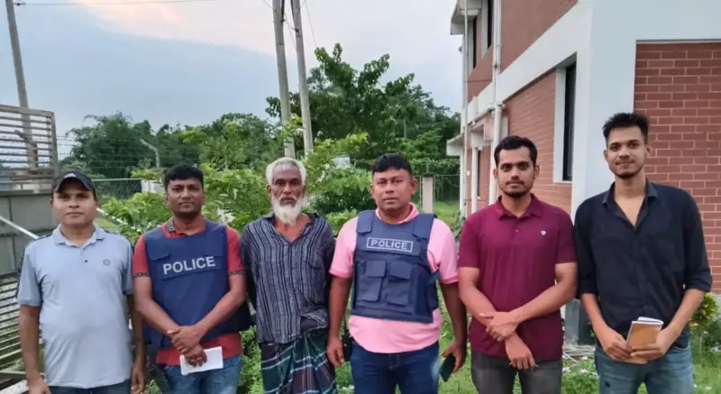 ভাতিজিদের ‘কব্জি’ কাটলো চাচা! মা বাঁচাতে গিয়ে হাসপাতালে মৃত্যুর সাথে লড়ছেন
