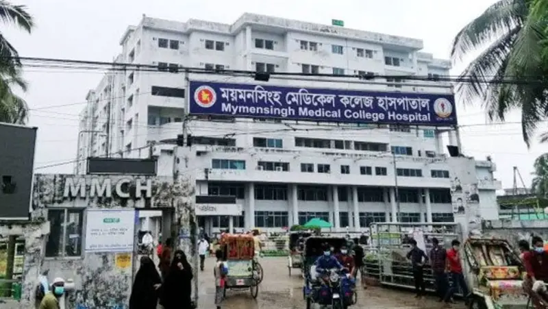 ওয়ার্ডবয়ের ছদ্মবেশে প্রতারক : কতদিন চলছিল এই প্রতারণা?