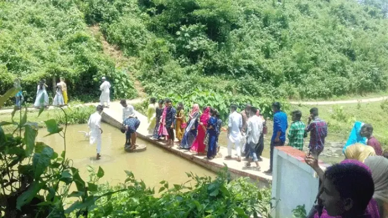ঈদের ছুটিতে পর্যটকে মুখরিত ঝিনাইগাতীর গজনী অবকাশকেন্দ্র ঈদের ছুটিতে পর্যটকে মুখরিত ঝিনাইগাতীর গজনী অবকাশকেন্দ্র