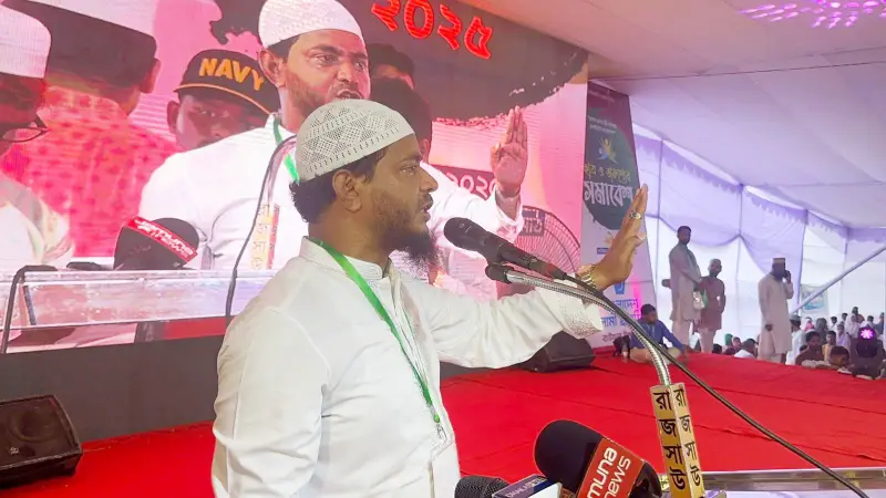 আমরা ক্যাশের পরিবর্তে ক্রেস্ট উপহার দিতে পেরেছি: ড. মাসুদ আমরা ক্যাশের পরিবর্তে ক্রেস্ট উপহার দিতে পেরেছি: ড. মাসুদ