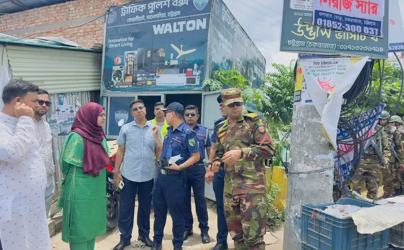সাতকানিয়ায় শতাধিক অবৈধ স্থাপনা উচ্ছেদ করলো যৌথবাহিনী সাতকানিয়ায় শতাধিক অবৈধ স্থাপনা উচ্ছেদ করলো যৌথবাহিনী