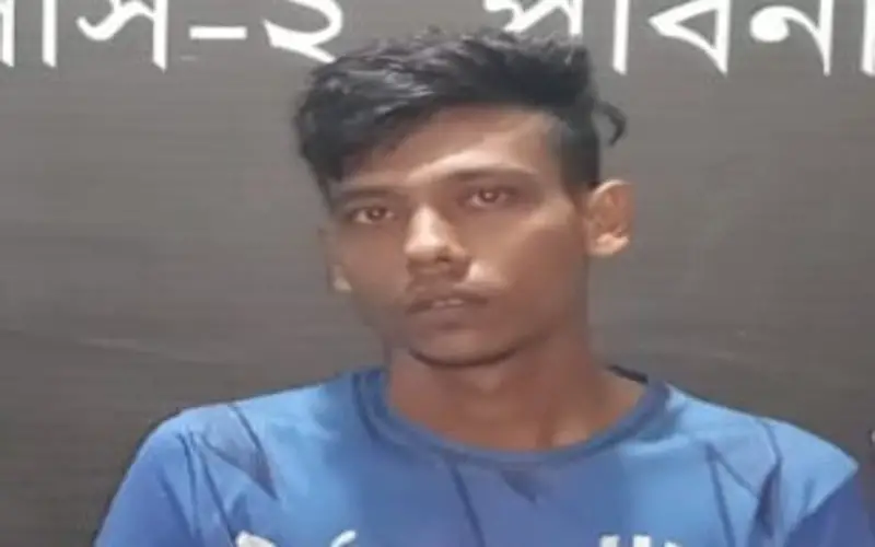 রাজশাহীতে স্কুলছাত্রীকে ধর্ষণ মামলার আসামী পাবনায় গ্রেফতার রাজশাহীতে স্কুলছাত্রীকে ধর্ষণ মামলার আসামী পাবনায় গ্রেফতার