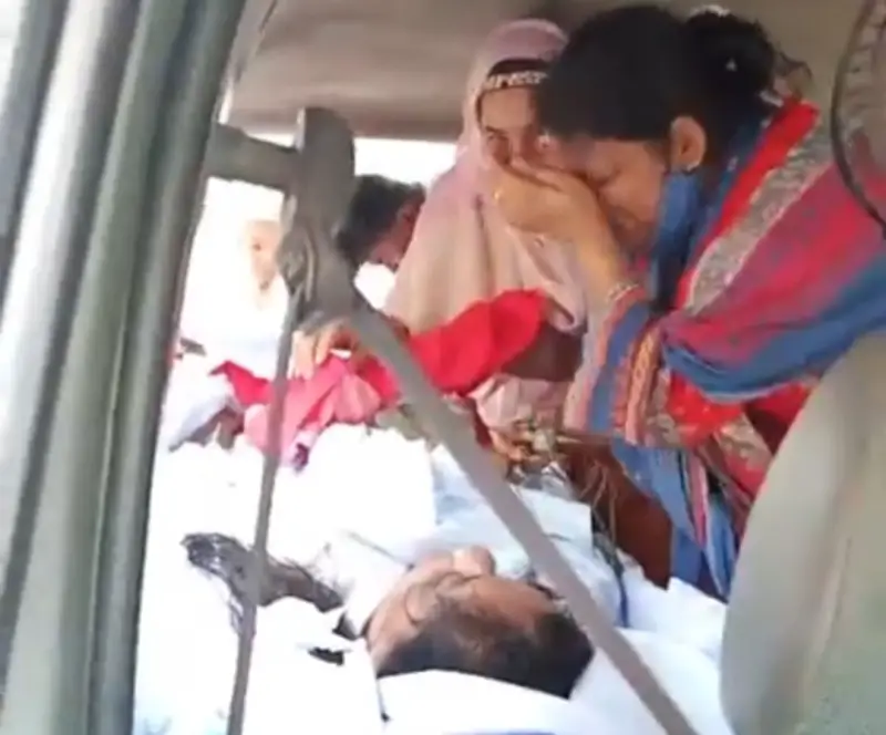 জানাজার আগে ইসিজি! মতলব উত্তরে মৃত্যু নিয়ে সন্দেহে হাসপাতালে নিল পরিবার জানাজার আগে ইসিজি! মতলব উত্তরে মৃত্যু নিয়ে সন্দেহে হাসপাতালে নিল পরিবার