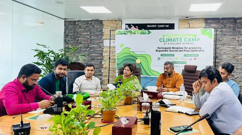 আন্তর্জাতিক জলবায়ু ক্যাম্প ২০২৫: নেপালে যাচ্ছে ৮০’র বেশি বাংলাদেশি আন্তর্জাতিক জলবায়ু ক্যাম্প ২০২৫: নেপালে যাচ্ছে ৮০’র বেশি বাংলাদেশি