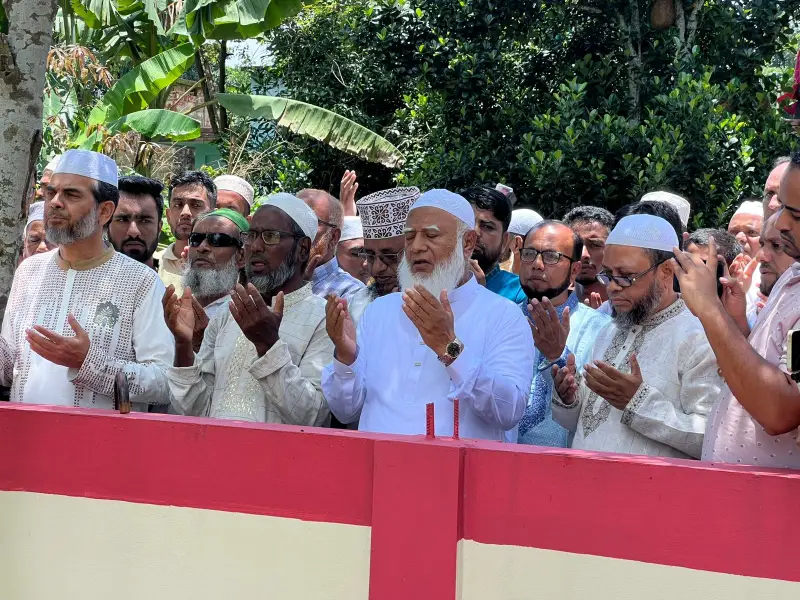 নিষ্পাপ মেয়েটির খুনিকে বাঁচানোর চেষ্টা করলে জনগণ সহ্য করবে না: ডাঃ শফিকুর রহমান নিষ্পাপ মেয়েটির খুনিকে বাঁচানোর চেষ্টা করলে জনগণ সহ্য করবে না: ডাঃ শফিকুর রহমান