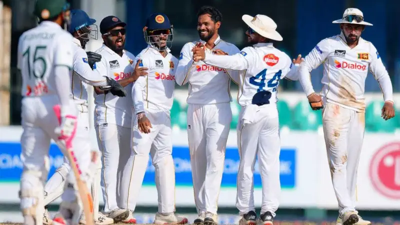 কলম্বোতে অসহায় বাংলাদেশ কলম্বোতে অসহায় বাংলাদেশ