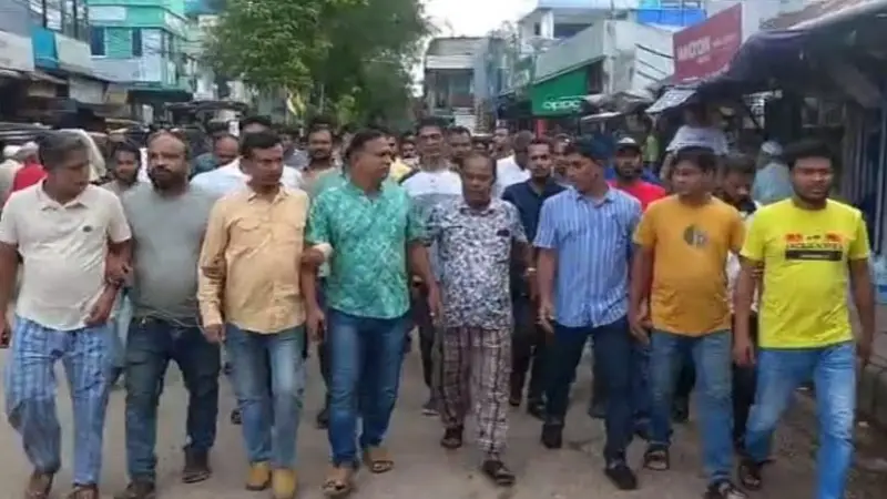 মোংলায় পৌর বিএনপির সদস্য সচিবের বিরুদ্ধে বিক্ষোভ সমাবেশ 