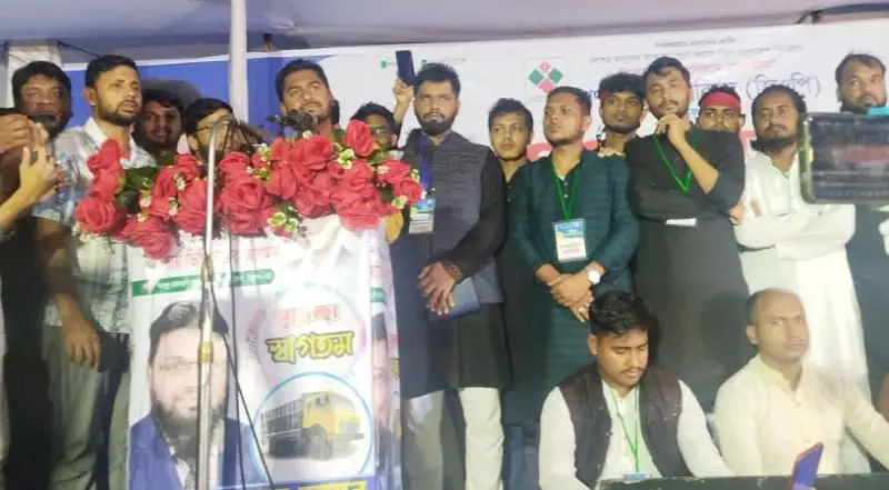 দেশকে অস্থিতিশীল করতে চাইলে আ. লীগের মতো বিতাড়িত করা হবে: ভিপি নুর দেশকে অস্থিতিশীল করতে চাইলে আ. লীগের মতো বিতাড়িত করা হবে: ভিপি নুর