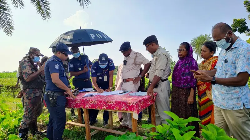 বিএসএফের গুলিতে নিহত যুবকের মৃতদেহ আড়াই মাস পর ফেরত দিল ভারত বিএসএফের গুলিতে নিহত যুবকের মৃতদেহ আড়াই মাস পর ফেরত দিল ভারত