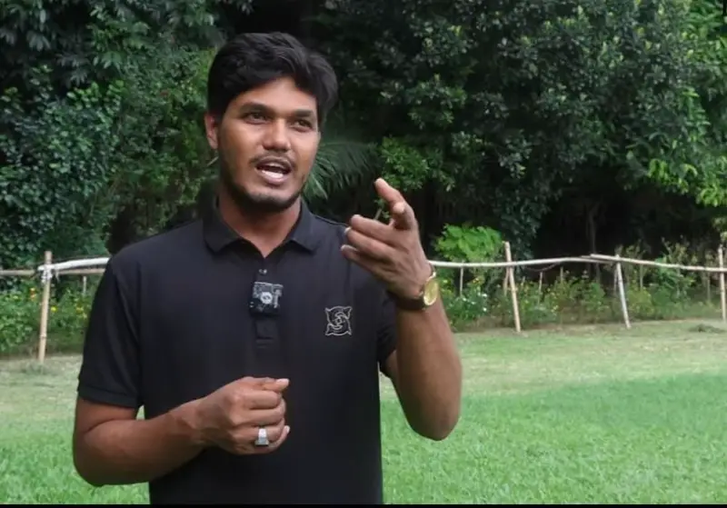 হাসিনা পতনের পর শাহাবাগের রাজপথে ৪০ মিনিট ঘুমিয়েছি: আবিদুল ইসলাম খান হাসিনা পতনের পর শাহাবাগের রাজপথে ৪০ মিনিট ঘুমিয়েছি: আবিদুল ইসলাম খান