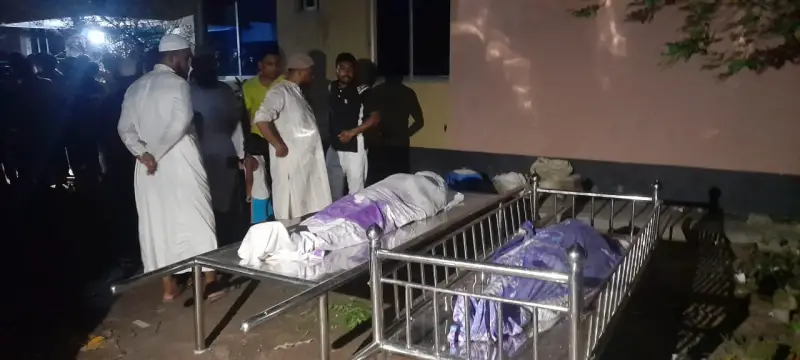 খুলনায় বিষাক্ত মদ্যপানে ৪ জনের মৃত্যু, ২ জন হাসপাতালে