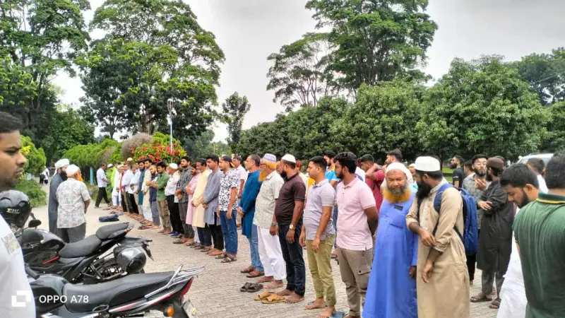 মাইলস্টোন কলেজে বিমান দুর্ঘটনায় নিহতদের স্মরণে রাবিতে গায়েবানা জানাজা মাইলস্টোন কলেজে বিমান দুর্ঘটনায় নিহতদের স্মরণে রাবিতে গায়েবানা জানাজা