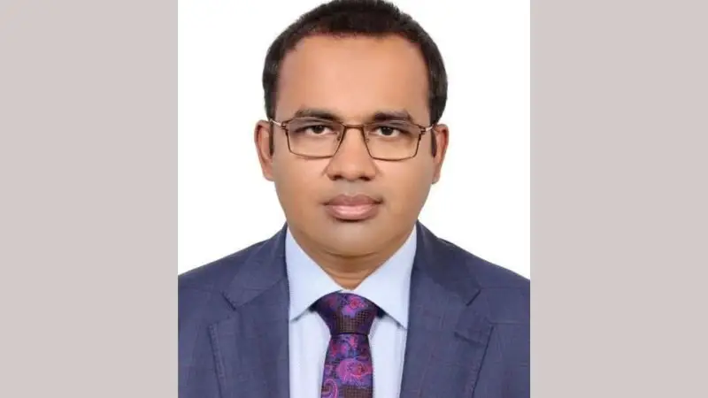 জাতির কাছে সাবেক প্রধান বিচারপতির অপরাধ অমার্জনীয়: ড. মারুফ হোসেন