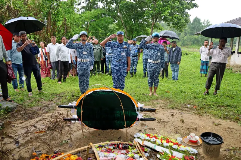 সাম্প্রতিক দুর্ঘটনায় বিমান বাহিনী কর্তৃক পরিচালিত কার্যক্রম সাম্প্রতিক দুর্ঘটনায় বিমান বাহিনী কর্তৃক পরিচালিত কার্যক্রম