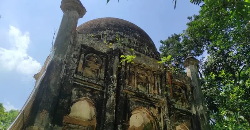 আলৌকিক ভাবে গড়ে ওঠা শরীয়তপুরে গোসাইরহাটের শিবপুরের জ্বীনের মসজিদ আলৌকিক ভাবে গড়ে ওঠা শরীয়তপুরে গোসাইরহাটের শিবপুরের জ্বীনের মসজিদ