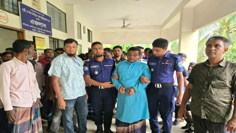 নওগাঁয় স্ত্রীকে হত্যার দায়ে স্বামীর মৃত্যুদণ্ড নওগাঁয় স্ত্রীকে হত্যার দায়ে স্বামীর মৃত্যুদণ্ড