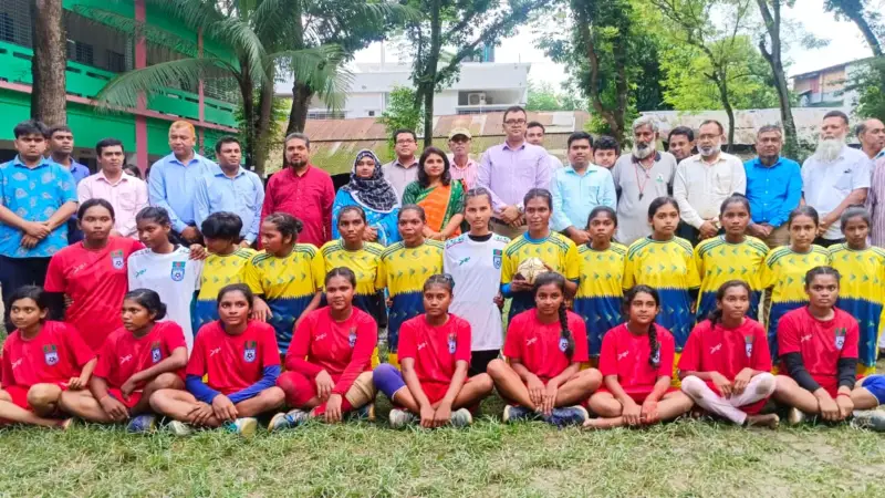 বদলগাছীতে মাসব্যাপী নারী হ্যান্ডবল অনুশীলন, পরিদর্শনে ডিসি বদলগাছীতে মাসব্যাপী নারী হ্যান্ডবল অনুশীলন, পরিদর্শনে ডিসি