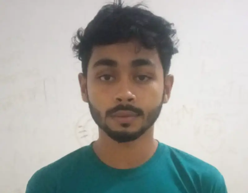 নবাবগঞ্জে চাঞ্চল্যকর শিশু লাবিব হত্যার প্রধান আসামি গ্রেপ্তার নবাবগঞ্জে চাঞ্চল্যকর শিশু লাবিব হত্যার প্রধান আসামি গ্রেপ্তার