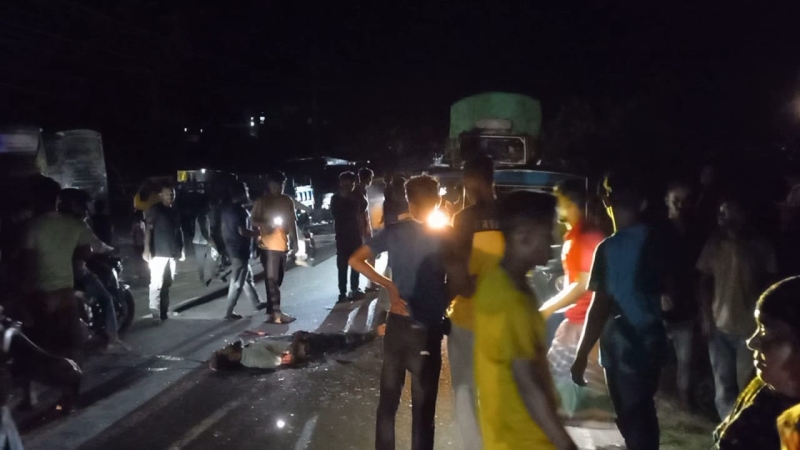 চাঁদপুরে ট্রাক চাপায় অটোরিকশা চালকের মৃত্যু