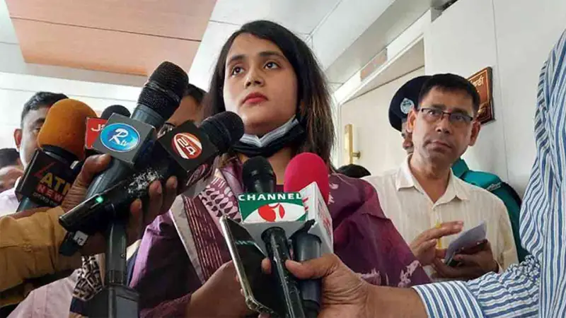 ডিবির বিরুদ্ধে যে অভিযোগ তুললেন আনারকন্যা ডরিন ডিবির বিরুদ্ধে যে অভিযোগ তুললেন আনারকন্যা ডরিন