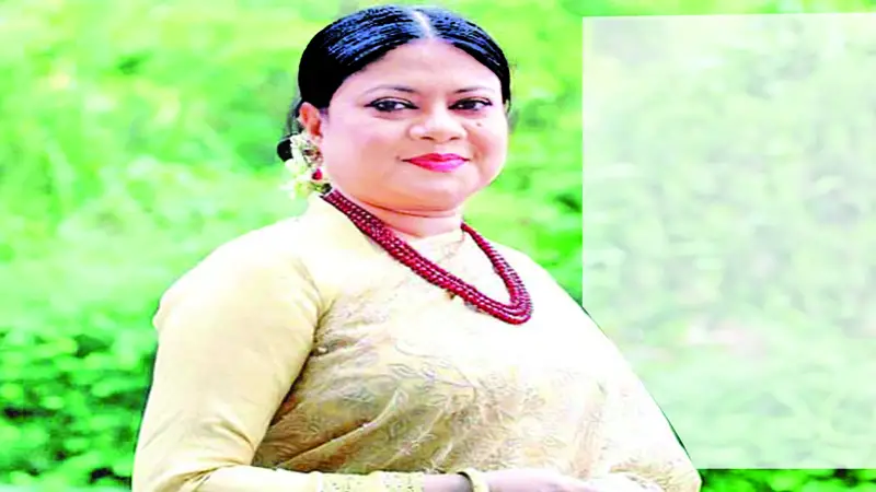 নিজের কণ্ঠ চেনা যায় এমন গায়কী চাই নিজের কণ্ঠ চেনা যায় এমন গায়কী চাই