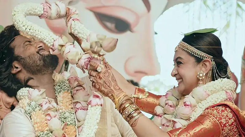 অবশেষে বিয়ে করলেন ঐশ্বরিয়া অবশেষে বিয়ে করলেন ঐশ্বরিয়া
