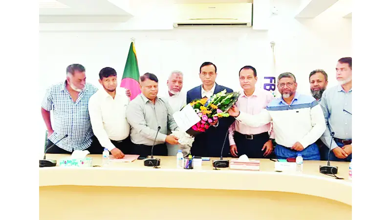 স্টিল খাতের ব্যবসায়ীদের সঙ্গে প্রশাসকের বৈঠক স্টিল খাতের ব্যবসায়ীদের সঙ্গে প্রশাসকের বৈঠক
