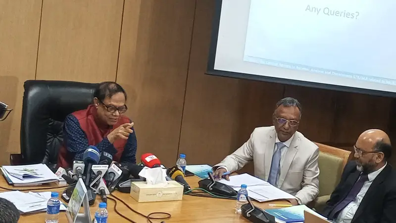 আ’লীগের আমলে ১৮-২০ বিলিয়ন ডলার পাচার হয়েছে