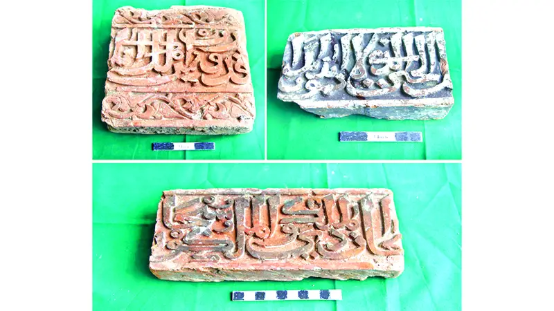 যশোরে প্রত্নতাত্ত্বিক জরিপে দুর্লভ ঐতিহাসিক নিদর্শনের সন্ধান যশোরে প্রত্নতাত্ত্বিক জরিপে দুর্লভ ঐতিহাসিক নিদর্শনের সন্ধান